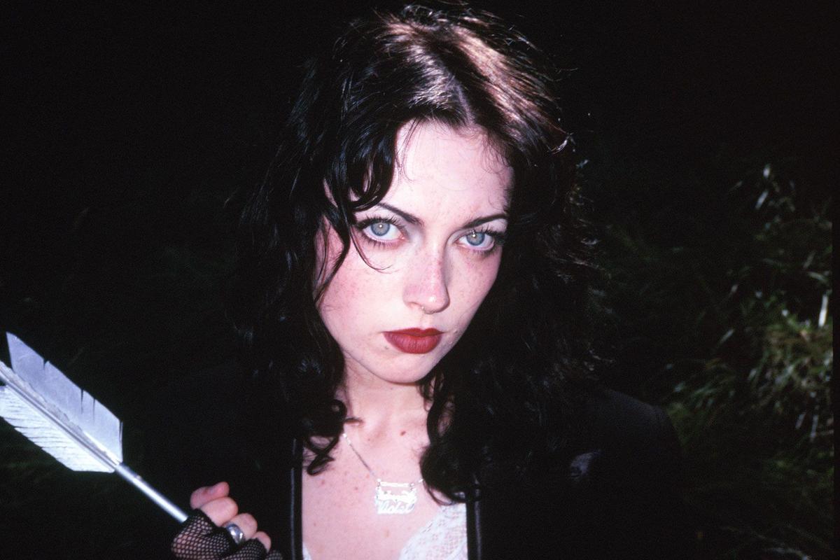 Reseña de ‘Be Sweet To Me’, el disco debut de Violet Grohl