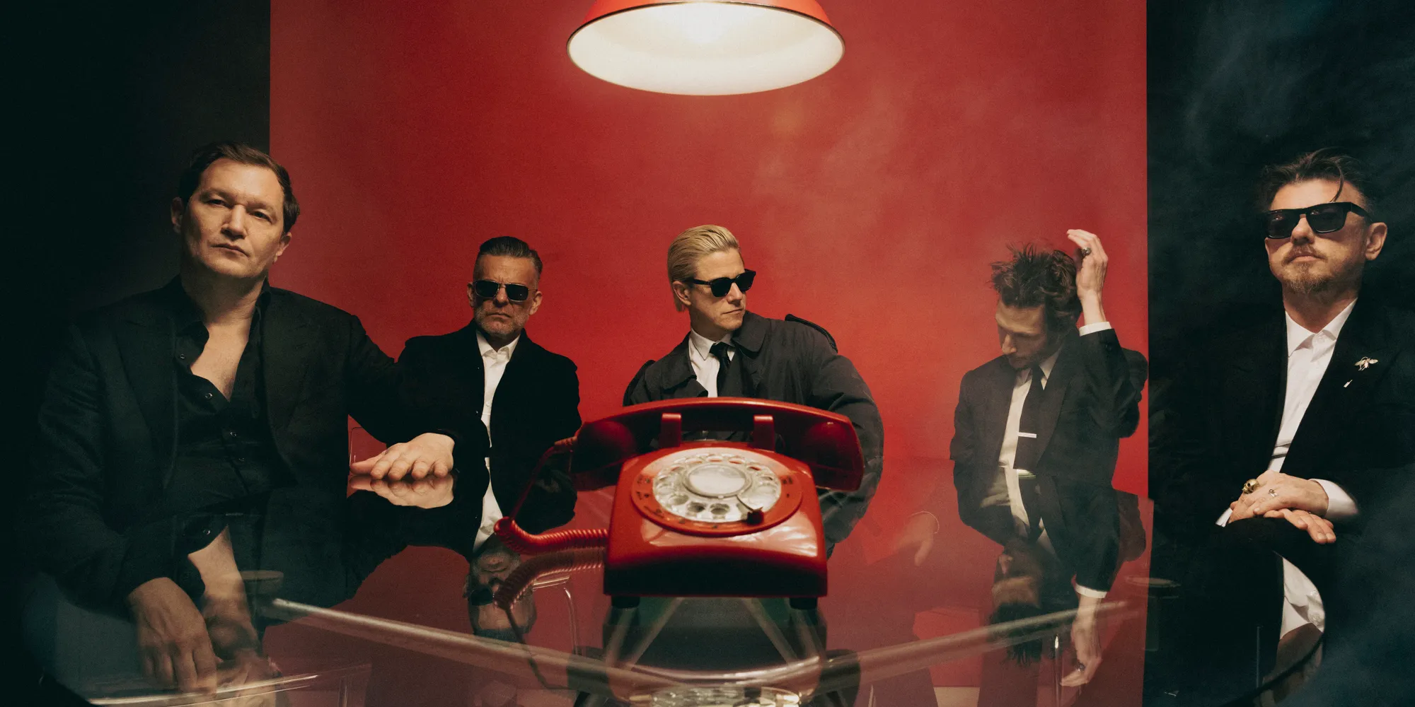 Interpol anuncia el lanzamiento de un nuevo álbum y comparte dos nuevo singles
