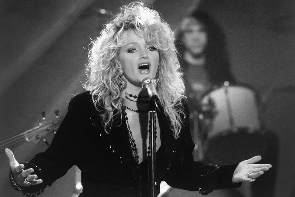 Trasciende Bonnie Tyler, la cantante de “Total Eclipse of the Heart”